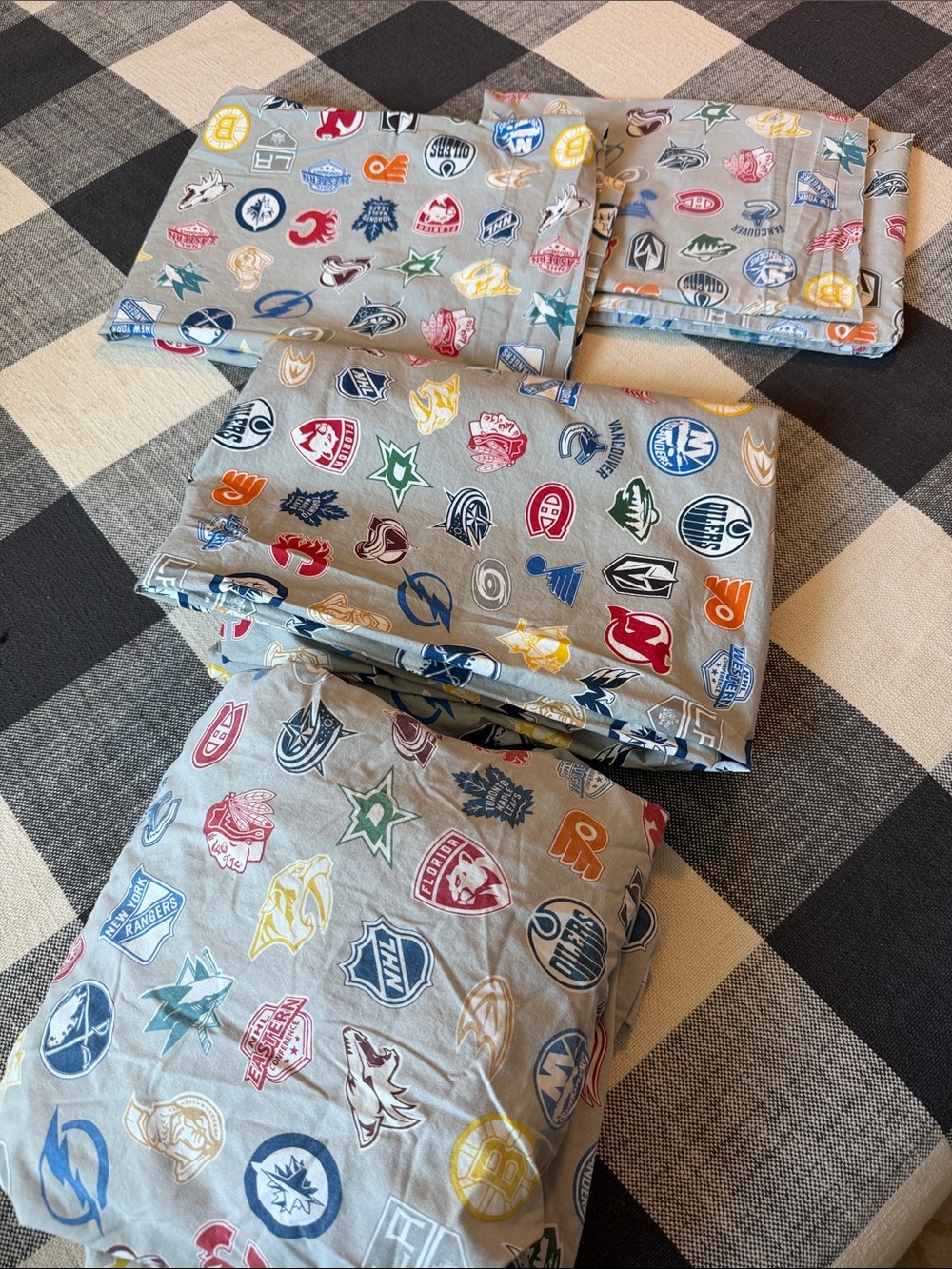 Pottery Barn Teen Gray NHL Crest Cotton Sheet Set with Multicolor Logos